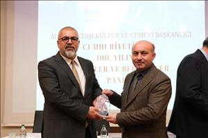 Öğretim Üyemiz Doç. Dr. Muhammed Ceyhan "Cumhuriyetimizin 100. Yılında Aleviler ve Bektaşiler" Paneline Katıldı
