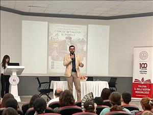 Bölüm Başkan Yardımcımız Anadolu Mektebi Yazar Okumaları: Cengiz Aytmatov İl Paneli'nde Değerlendirici Olarak Katıldı
